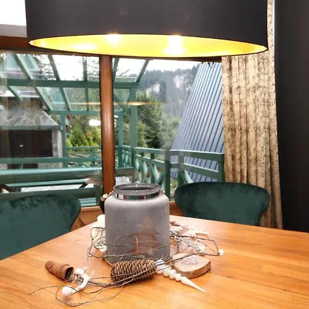 Lägenhet Lux & Zimski San Jahorina