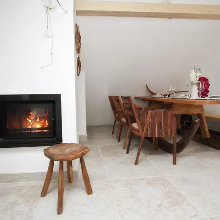 Lux & Zimski San Daire